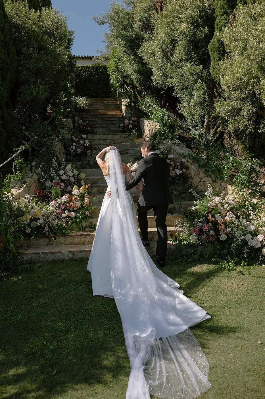 Southern California Luxury Wedding Florist & Floral Education