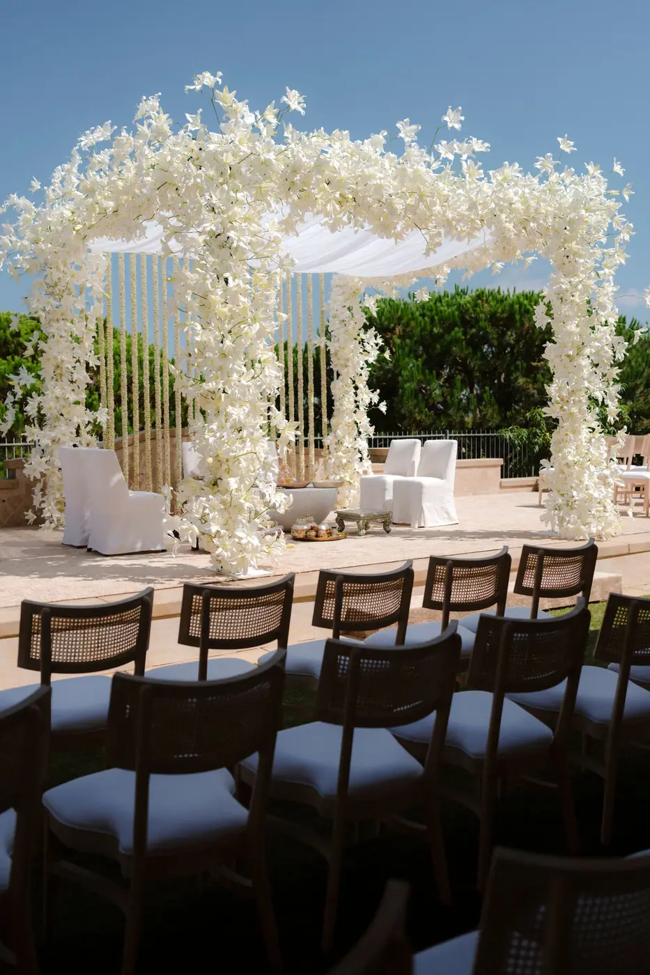 Southern California Luxury Wedding Florist & Floral Education